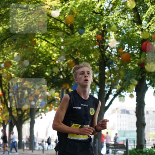 07.09.2025 - BARMER Alsterlauf Yannick Fuchs http://msf.ph/oto/8830907 07.09.2025 11:10:51 Laufen 39, 5 meine-sportfotos.de