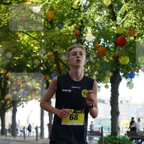 07.09.2025 - BARMER Alsterlauf Yannick Fuchs http://msf.ph/oto/8830908 07.09.2025 11:10:51 Laufen 39, 68 meine-sportfotos.de