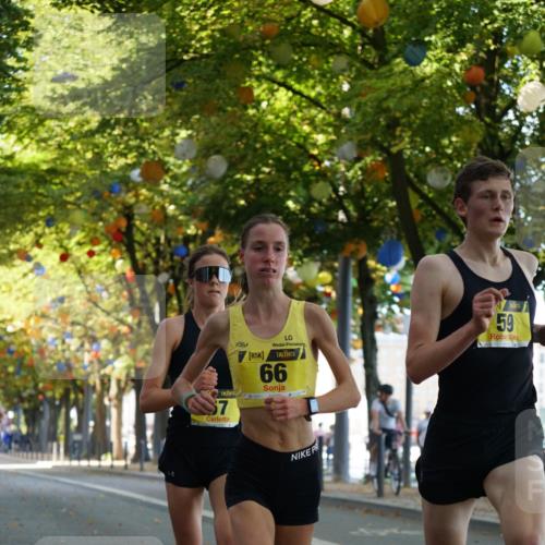 07.09.2025 - BARMER Alsterlauf Yannick Fuchs http://msf.ph/oto/8830918 07.09.2025 11:11:11 Laufen 7, 5, 66, 59 meine-sportfotos.de
