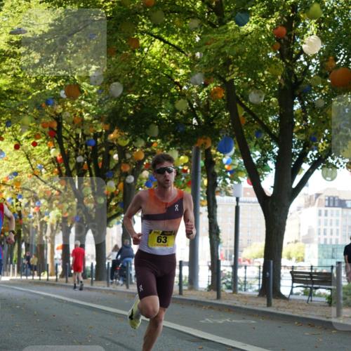 07.09.2025 - BARMER Alsterlauf Yannick Fuchs http://msf.ph/oto/8830953 07.09.2025 11:12:04 Laufen 63 meine-sportfotos.de