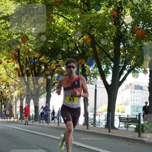 07.09.2025 - BARMER Alsterlauf Yannick Fuchs http://msf.ph/oto/8830954 07.09.2025 11:12:04 Laufen 63 meine-sportfotos.de