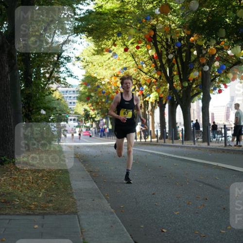 07.09.2025 - BARMER Alsterlauf Yannick Fuchs http://msf.ph/oto/8830962 07.09.2025 11:13:34 Laufen 67 meine-sportfotos.de