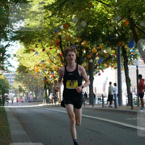 07.09.2025 - BARMER Alsterlauf Yannick Fuchs http://msf.ph/oto/8830966 07.09.2025 11:13:35 Laufen 67 meine-sportfotos.de