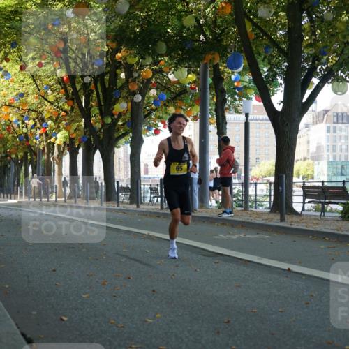 07.09.2025 - BARMER Alsterlauf Yannick Fuchs http://msf.ph/oto/8830994 07.09.2025 11:13:58 Laufen 65 meine-sportfotos.de
