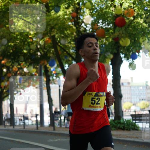 07.09.2025 - BARMER Alsterlauf Yannick Fuchs http://msf.ph/oto/8831013 07.09.2025 11:14:11 Laufen 5, 52 meine-sportfotos.de