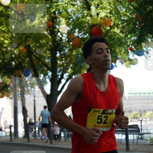 07.09.2025 - BARMER Alsterlauf Yannick Fuchs http://msf.ph/oto/8831014 07.09.2025 11:14:11 Laufen 52 meine-sportfotos.de