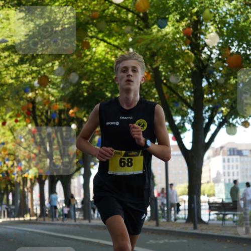 07.09.2025 - BARMER Alsterlauf Yannick Fuchs http://msf.ph/oto/8831026 07.09.2025 11:14:33 Laufen 39, 5, 68 meine-sportfotos.de