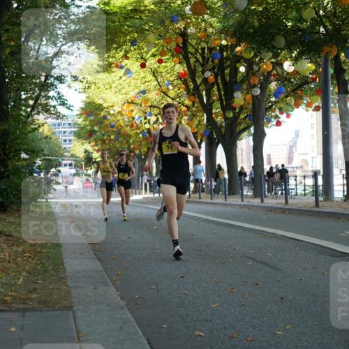 07.09.2025 - BARMER Alsterlauf Yannick Fuchs http://msf.ph/oto/8831030 07.09.2025 11:14:38 Laufen 00, 59 meine-sportfotos.de