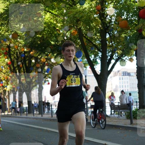 07.09.2025 - BARMER Alsterlauf Yannick Fuchs http://msf.ph/oto/8831038 07.09.2025 11:14:39 Laufen 59 meine-sportfotos.de