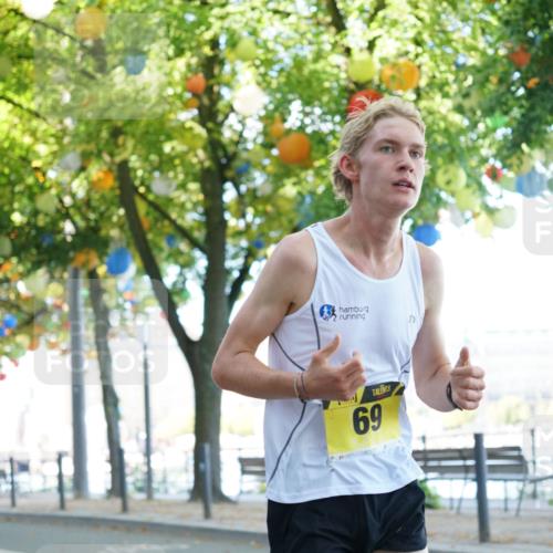 07.09.2025 - BARMER Alsterlauf Yannick Fuchs http://msf.ph/oto/8831061 07.09.2025 11:14:56 Laufen 69 meine-sportfotos.de