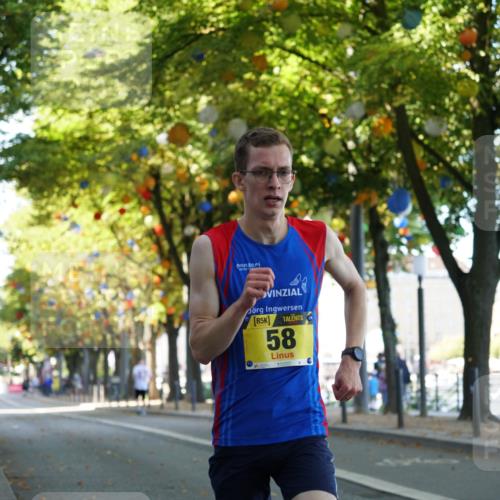 07.09.2025 - BARMER Alsterlauf Yannick Fuchs http://msf.ph/oto/8831091 07.09.2025 11:15:59 Laufen 5, 58 meine-sportfotos.de