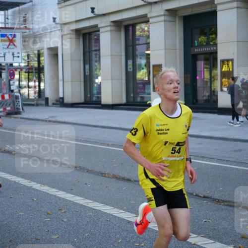 07.09.2025 - BARMER Alsterlauf Yannick Fuchs http://msf.ph/oto/8831105 07.09.2025 11:16:52 Laufen 58, 13, 54 meine-sportfotos.de