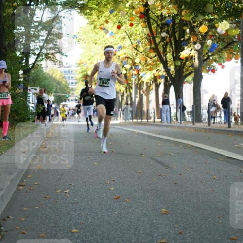 07.09.2025 - BARMER Alsterlauf Yannick Fuchs http://msf.ph/oto/8831120 07.09.2025 11:30:40 Laufen 4357, 1040 meine-sportfotos.de