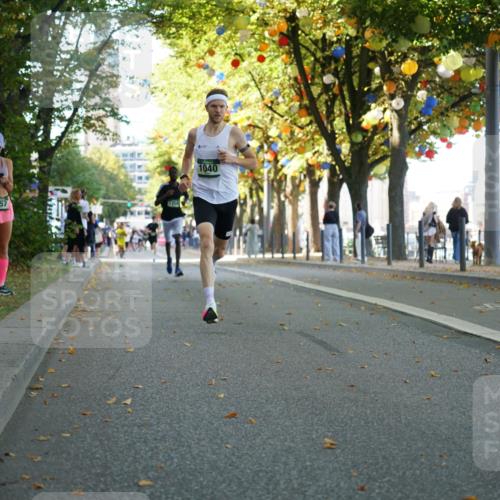 07.09.2025 - BARMER Alsterlauf Yannick Fuchs http://msf.ph/oto/8831121 07.09.2025 11:30:40 Laufen 140, 4357, 1040 meine-sportfotos.de