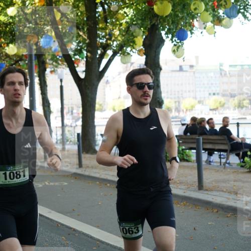 07.09.2025 - BARMER Alsterlauf Yannick Fuchs http://msf.ph/oto/8831192 07.09.2025 11:31:11 Laufen 1042, 136, 1081, 063 meine-sportfotos.de