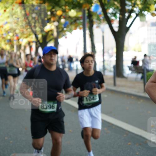 07.09.2025 - BARMER Alsterlauf Yannick Fuchs http://msf.ph/oto/8831195 07.09.2025 11:31:11 Laufen 8396, 104 meine-sportfotos.de
