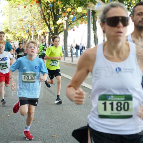 07.09.2025 - BARMER Alsterlauf Yannick Fuchs http://msf.ph/oto/8831207 07.09.2025 11:31:15 Laufen 1269, 122, 1038, 1024, 1180, 1138 meine-sportfotos.de