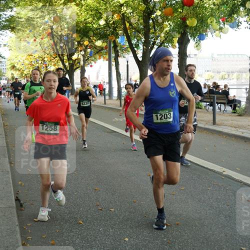 07.09.2025 - BARMER Alsterlauf Yannick Fuchs http://msf.ph/oto/8831245 07.09.2025 11:31:28 Laufen 1258, 8338, 1203 meine-sportfotos.de