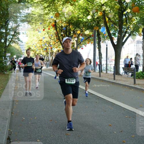 07.09.2025 - BARMER Alsterlauf Yannick Fuchs http://msf.ph/oto/8831259 07.09.2025 11:31:33 Laufen 8151, 1185, 8137, 8132 meine-sportfotos.de