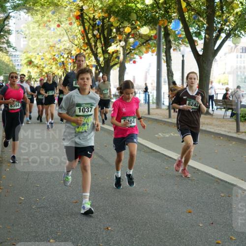 07.09.2025 - BARMER Alsterlauf Yannick Fuchs http://msf.ph/oto/8831293 07.09.2025 11:31:42 Laufen 8394, 8142, 8, 8145, 1037, 204, 8242 meine-sportfotos.de