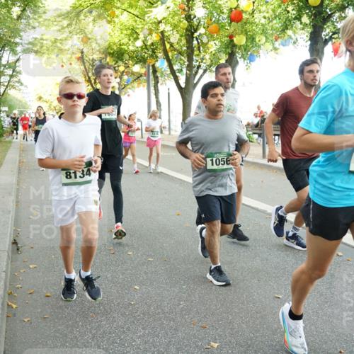 07.09.2025 - BARMER Alsterlauf Yannick Fuchs http://msf.ph/oto/8831324 07.09.2025 11:31:52 Laufen 8134, 1056, 8133 meine-sportfotos.de