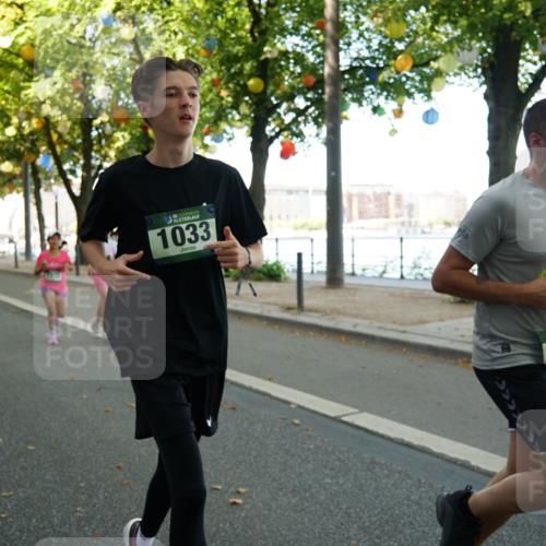 07.09.2025 - BARMER Alsterlauf Yannick Fuchs http://msf.ph/oto/8831327 07.09.2025 11:31:53 Laufen 36, 1033, 810 meine-sportfotos.de