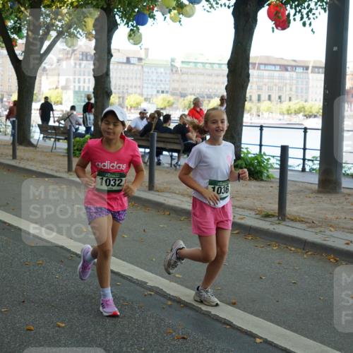 07.09.2025 - BARMER Alsterlauf Yannick Fuchs http://msf.ph/oto/8831329 07.09.2025 11:31:54 Laufen 1032, 1036 meine-sportfotos.de