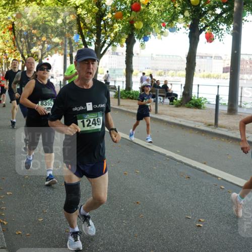 07.09.2025 - BARMER Alsterlauf Yannick Fuchs http://msf.ph/oto/8831343 07.09.2025 11:32:04 Laufen 8144, 8395, 1249, 8110 meine-sportfotos.de
