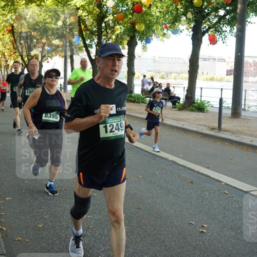 07.09.2025 - BARMER Alsterlauf Yannick Fuchs http://msf.ph/oto/8831344 07.09.2025 11:32:05 Laufen 8144, 1657, 109, 8395, 1221, 36, 1249, 811 meine-sportfotos.de