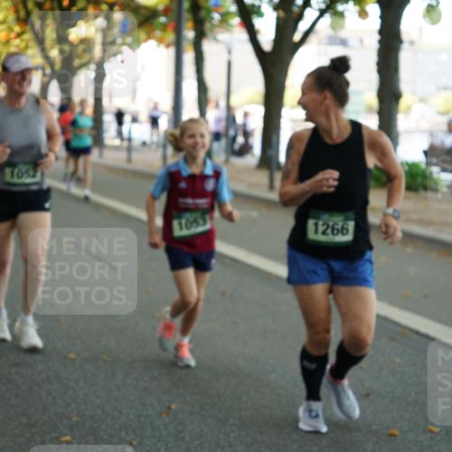 07.09.2025 - BARMER Alsterlauf Yannick Fuchs http://msf.ph/oto/8831373 07.09.2025 11:32:19 Laufen 1052, 1053, 1266 meine-sportfotos.de