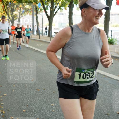 07.09.2025 - BARMER Alsterlauf Yannick Fuchs http://msf.ph/oto/8831377 07.09.2025 11:32:21 Laufen 1034, 136, 1052 meine-sportfotos.de