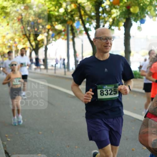 07.09.2025 - BARMER Alsterlauf Yannick Fuchs http://msf.ph/oto/8831389 07.09.2025 11:32:26 Laufen 8325 meine-sportfotos.de