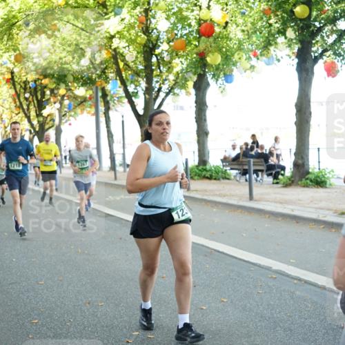 07.09.2025 - BARMER Alsterlauf Yannick Fuchs http://msf.ph/oto/8831409 07.09.2025 11:32:33 Laufen 1218, 1267, 1116, 123 meine-sportfotos.de