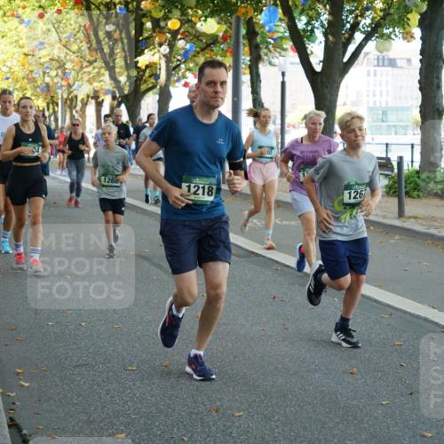 07.09.2025 - BARMER Alsterlauf Yannick Fuchs http://msf.ph/oto/8831414 07.09.2025 11:32:35 Laufen 1268, 1218, 40, 126, 11111 meine-sportfotos.de