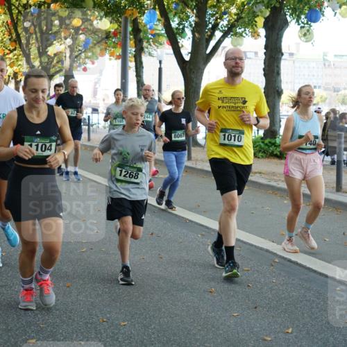 07.09.2025 - BARMER Alsterlauf Yannick Fuchs http://msf.ph/oto/8831422 07.09.2025 11:32:37 Laufen 1165, 244, 8430, 112, 104, 1268, 8067, 1010, 40 meine-sportfotos.de