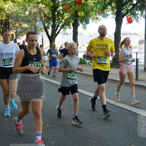 07.09.2025 - BARMER Alsterlauf Yannick Fuchs http://msf.ph/oto/8831426 07.09.2025 11:32:37 Laufen 8430, 1129, 104, 1244, 1268, 1010, 140 meine-sportfotos.de