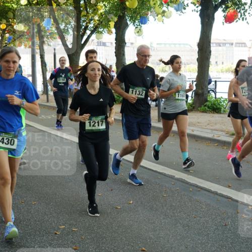 07.09.2025 - BARMER Alsterlauf Yannick Fuchs http://msf.ph/oto/8831435 07.09.2025 11:32:40 Laufen 14, 8198, 8430, 1217, 1132, 126, 1165, 1244 meine-sportfotos.de