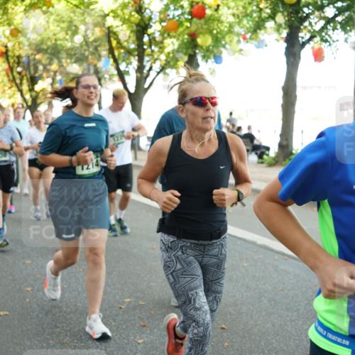 07.09.2025 - BARMER Alsterlauf Yannick Fuchs http://msf.ph/oto/8831437 07.09.2025 11:32:41 Laufen 1214 meine-sportfotos.de