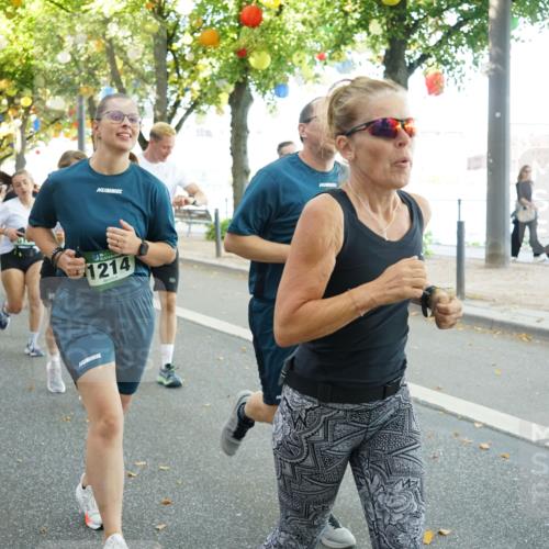 07.09.2025 - BARMER Alsterlauf Yannick Fuchs http://msf.ph/oto/8831439 07.09.2025 11:32:42 Laufen 1228, 1214 meine-sportfotos.de