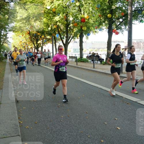 07.09.2025 - BARMER Alsterlauf Yannick Fuchs http://msf.ph/oto/8831467 07.09.2025 11:32:50 Laufen 1251, 1181, 1062, 1184 meine-sportfotos.de