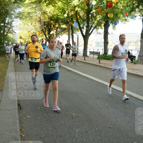 07.09.2025 - BARMER Alsterlauf Yannick Fuchs http://msf.ph/oto/8831472 07.09.2025 11:32:51 Laufen 8116, 1251, 3797 meine-sportfotos.de
