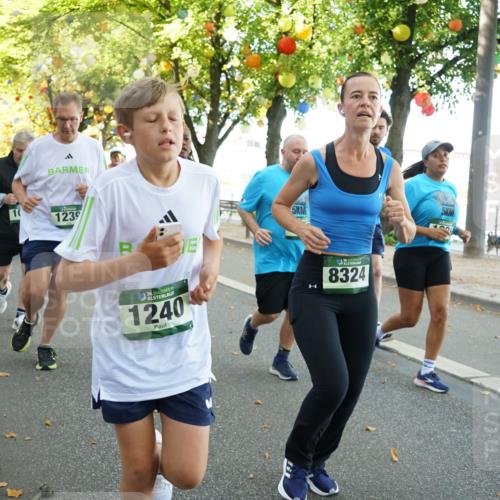 07.09.2025 - BARMER Alsterlauf Yannick Fuchs http://msf.ph/oto/8831491 07.09.2025 11:32:58 Laufen 1239, 5, 1636, 1240, 8324, 5, 1230 meine-sportfotos.de