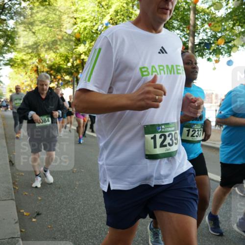 07.09.2025 - BARMER Alsterlauf Yannick Fuchs http://msf.ph/oto/8831495 07.09.2025 11:33:00 Laufen 084, 36, 1237, 1239, 20, 123 meine-sportfotos.de