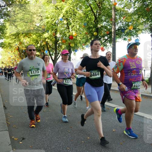 07.09.2025 - BARMER Alsterlauf Yannick Fuchs http://msf.ph/oto/8831508 07.09.2025 11:33:02 Laufen 10, 1173, 273, 1223, 8464, 1164 meine-sportfotos.de