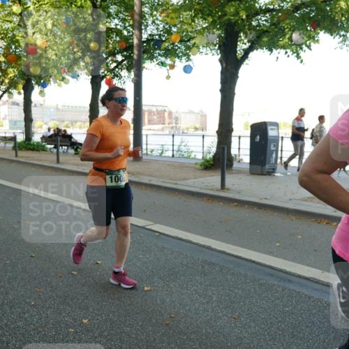07.09.2025 - BARMER Alsterlauf Yannick Fuchs http://msf.ph/oto/8831509 07.09.2025 11:33:04 Laufen 100, 12 meine-sportfotos.de