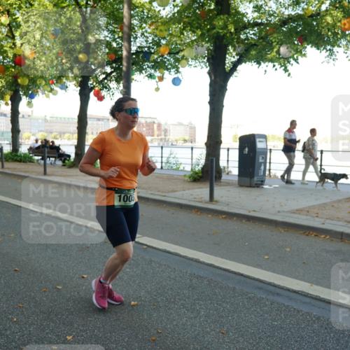 07.09.2025 - BARMER Alsterlauf Yannick Fuchs http://msf.ph/oto/8831510 07.09.2025 11:33:04 Laufen 1005 meine-sportfotos.de