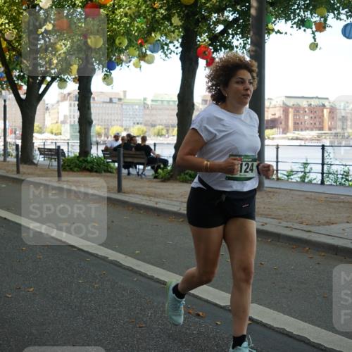 07.09.2025 - BARMER Alsterlauf Yannick Fuchs http://msf.ph/oto/8831518 07.09.2025 11:33:07 Laufen 183, 8473, 124 meine-sportfotos.de