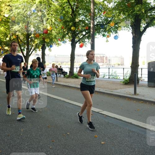 07.09.2025 - BARMER Alsterlauf Yannick Fuchs http://msf.ph/oto/8831545 07.09.2025 11:33:18 Laufen 1225, 1166, 1067, 127, 11, 1126, 12, 115 meine-sportfotos.de