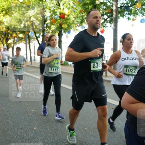 07.09.2025 - BARMER Alsterlauf Yannick Fuchs http://msf.ph/oto/8831553 07.09.2025 11:33:21 Laufen 8382, 1111, 1022, 2 meine-sportfotos.de