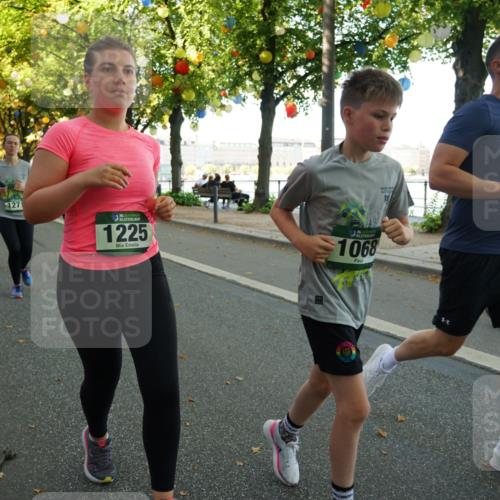 07.09.2025 - BARMER Alsterlauf Yannick Fuchs http://msf.ph/oto/8831560 07.09.2025 11:33:22 Laufen 136, 1225, 1068, 125 meine-sportfotos.de